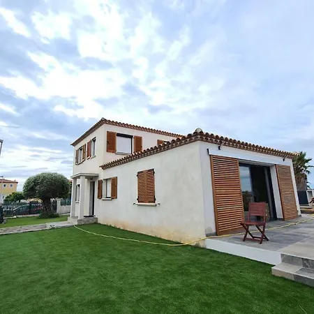 Villa 305 Villa De Standing Avec Piscine