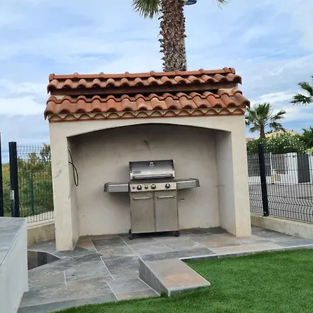 305 Villa De Standing Avec Piscine